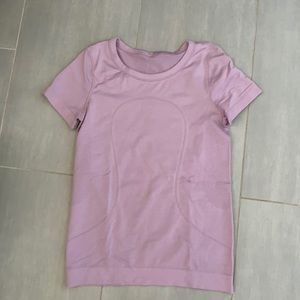 Lululemon Swiftly Tech Loose Fit Tshirt